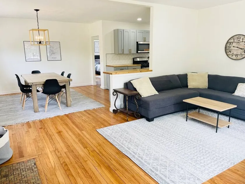 Spacious & Updated Home for Groups & Families - Image 1
