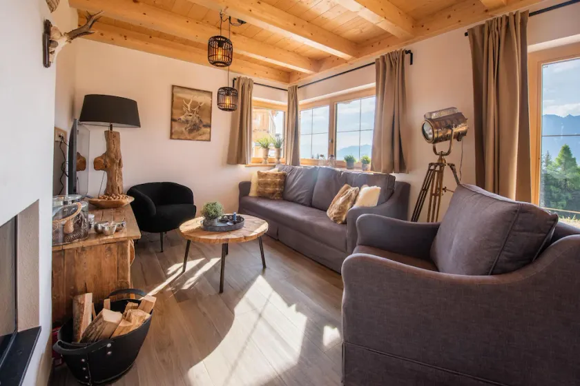 Modern chalet with mountain view, sauna, and close to the slopes - Image 1