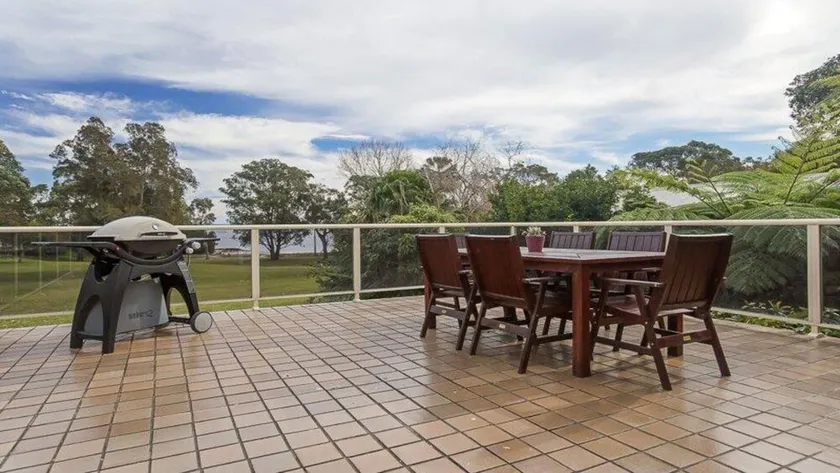 'Castaways' 36 Cromarty Road - Beachfront hus - Image 1