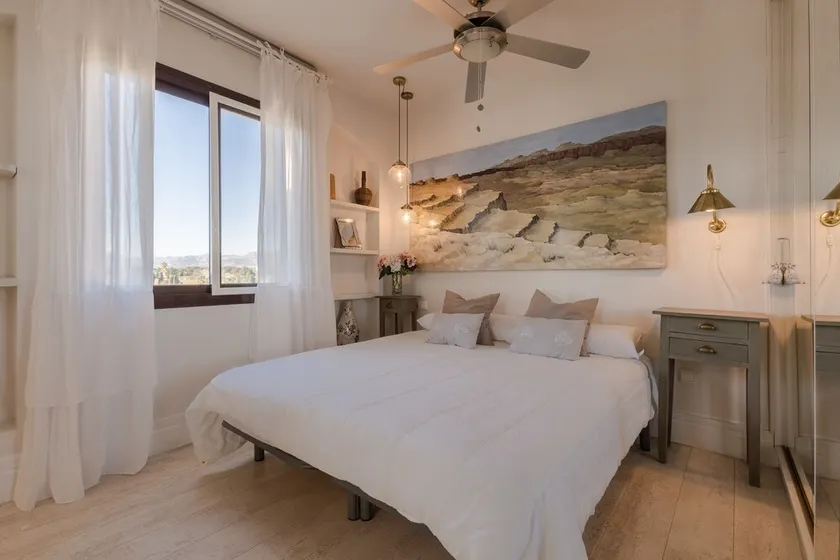 Spectacular apartment in Mont-roig - Image 1