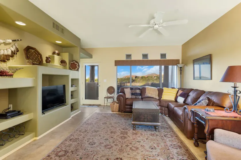 Luxury Vistoso Resort Casita overlooking Nature Preserve-VIEWS! Heated pool, spa - Image 1
