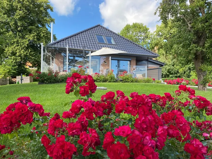 Ferienhaus für 5 Gäste mit 180m² in Butjadingen (250445) - Image 1