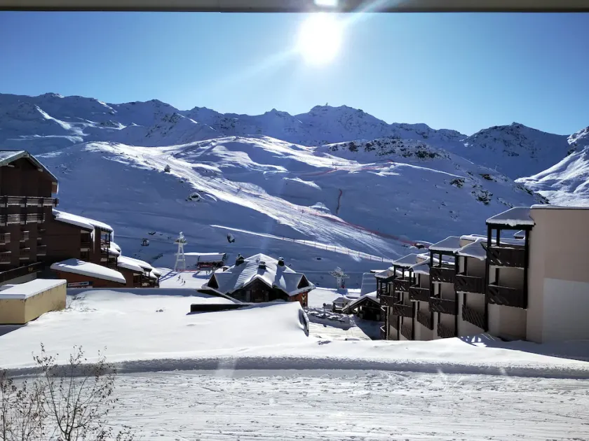 Val Thorens, appartement calme plein sud; ski au pied pour 5/7 personnes - Image 1