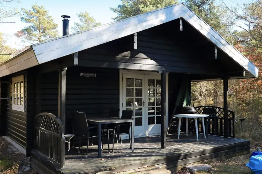 6 person holiday home in Hadsund - Image 1
