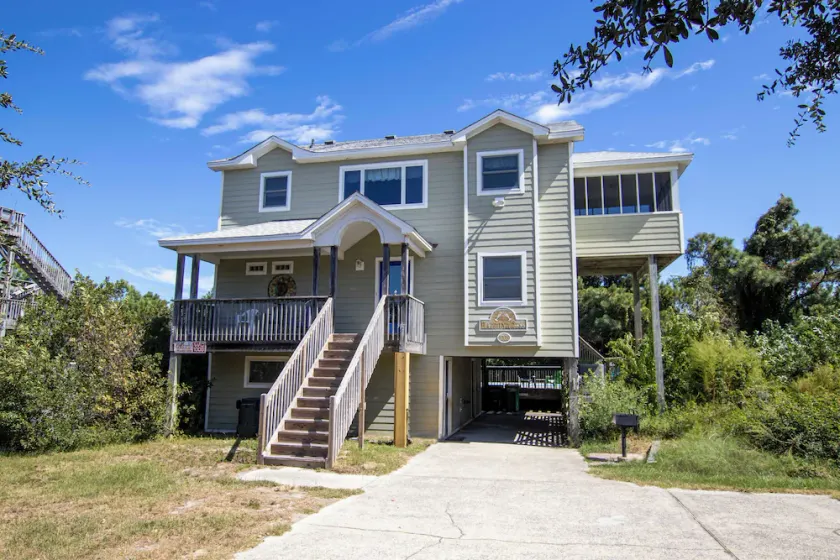 Happily Ours - 5 Br home by RedAwning - Image 1