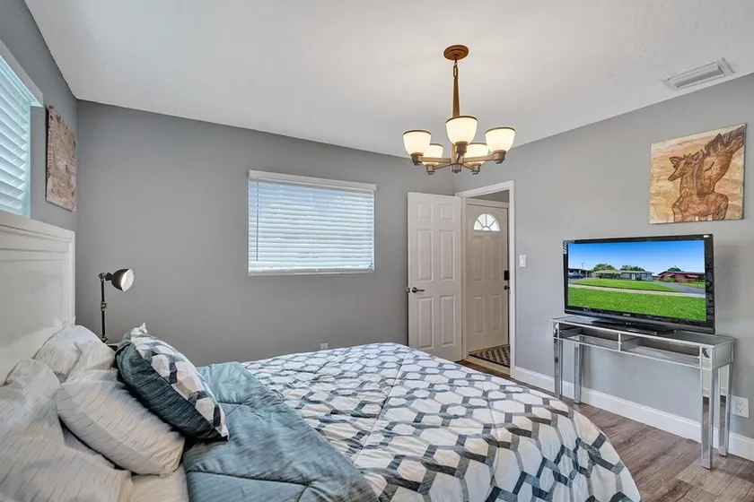 Modern 3bd/2ba Home mins to Beach & Las Olas - Image 1