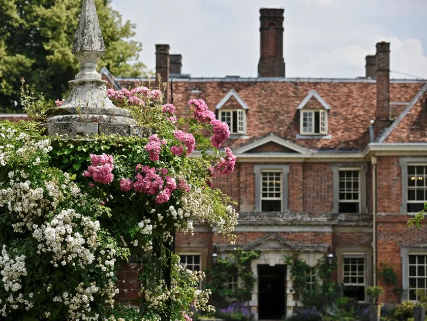 Lainston House - Image 1