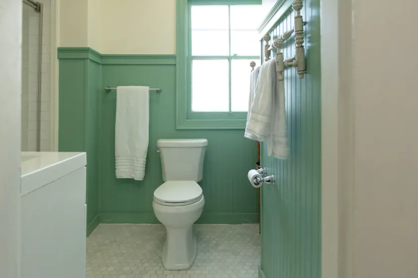 Historic Townhouse in Hudson, NY - Image 1