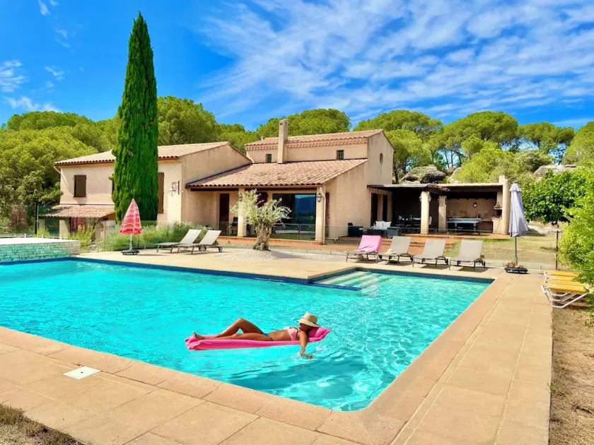 Provence dream- magnificent views, charming villa, private pool and tennis court - Image 1