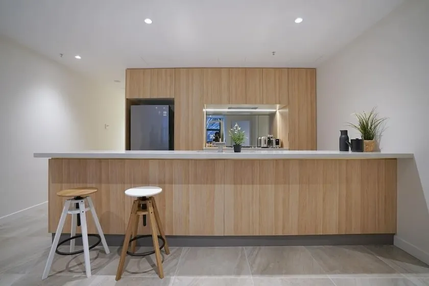 SYDNEY CBD |  Walk To Darling Harbour | Modern 1 BED APT | NSY188 - Image 1