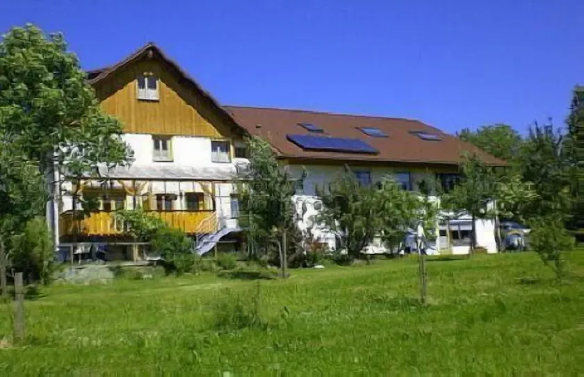 Stuga Land Breg - Image 1