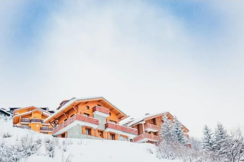 5min des Pistes | Chalet privé + Jacuzzi et Sauna - Image 1