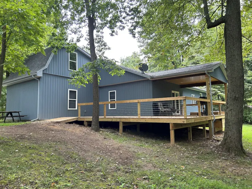 Game room! Hot tub! Clean! Private,🔥Pit, Wooded & near Hocking Hills! - Image 1