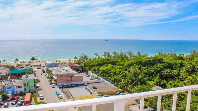 Alquiler SEMANA en Fort Lauderdale Beach Resort, FL con vista al agua - Image 1