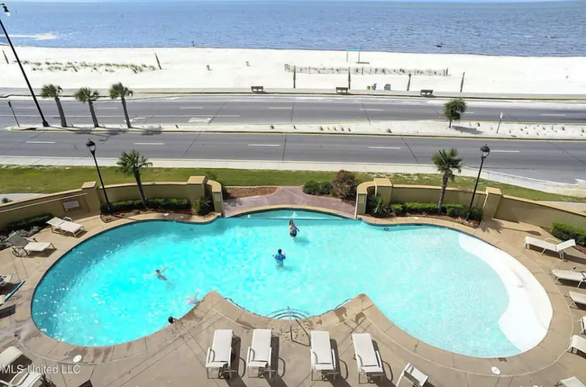 Mermaids Retreat - Luxury Relaxation, Heated Indoor Pool & Spa, Gym facility… - Image 1