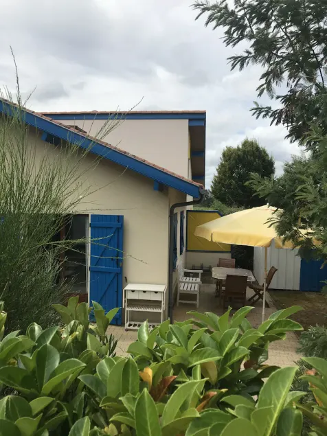 In Residence with swimming pool, Tennis, children's games 8 minutes from contis beach - Image 1