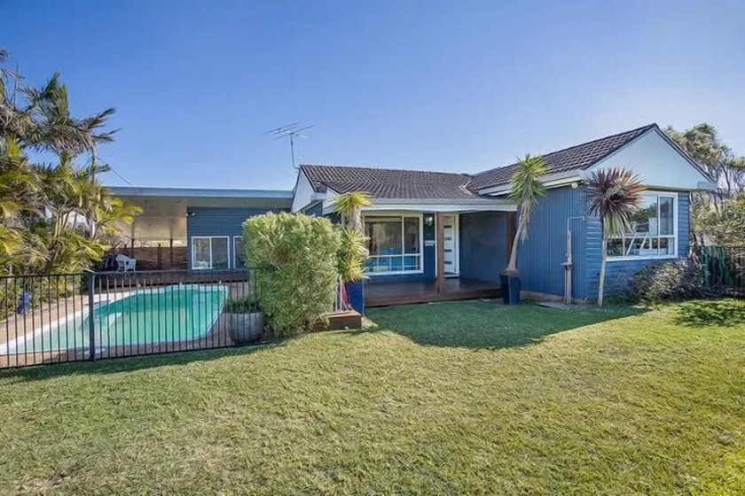 blacksmiths pet friendly beach house - Image 1