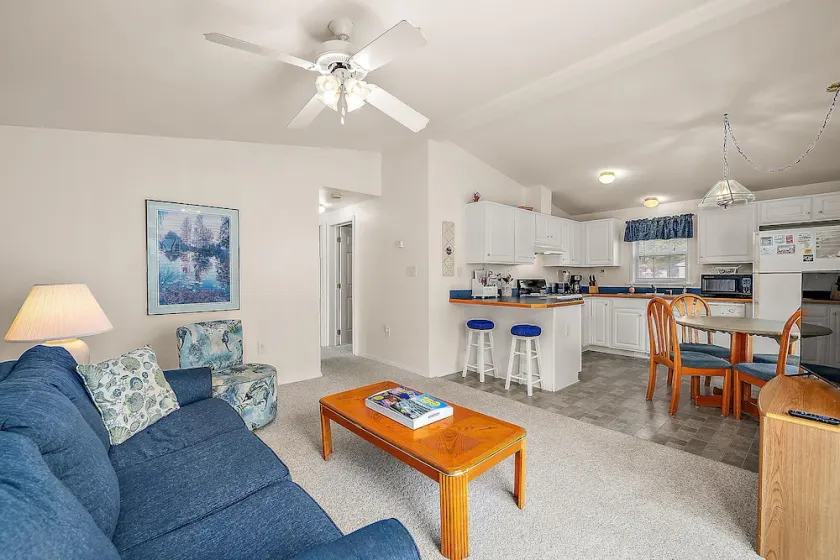 Assateague Pointe 2 br/1 ba 2 outdoor pools -in WOC. - Image 1