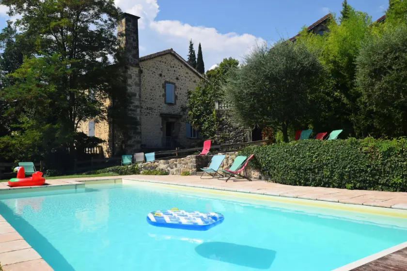 Casa in Ardèche vicino Château Ventadour - Image 1
