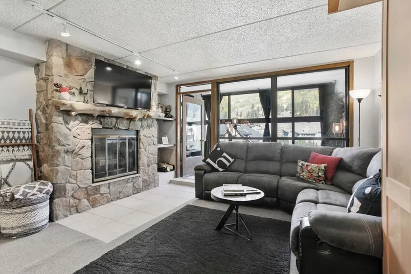 Mountain Plaza 1 Bedroom Condo #510 by RedAwning - Image 1
