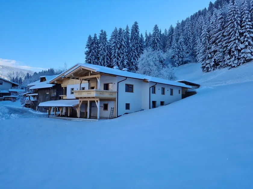 Spacious Holiday Home near Ski Area in Kaltenbach - Image 1