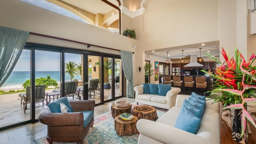 Stunning Luxury Mansion in Playa Flamingo with Six Bedrooms and Beachfront Access - Image 1