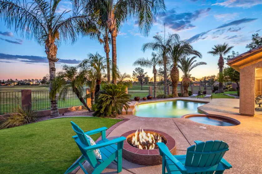 Golf View, Prime Area, Heated Pool, Spa, Fun Game Room, Putting Green, and More - Image 1