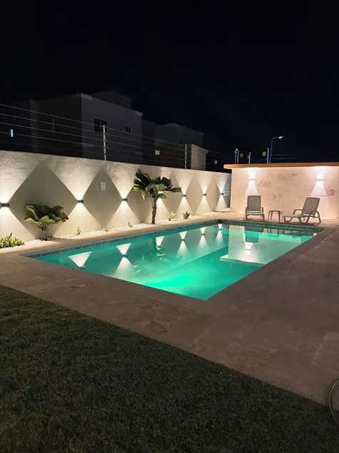 5 Star Villa Near Airport and Beaches - Image 1