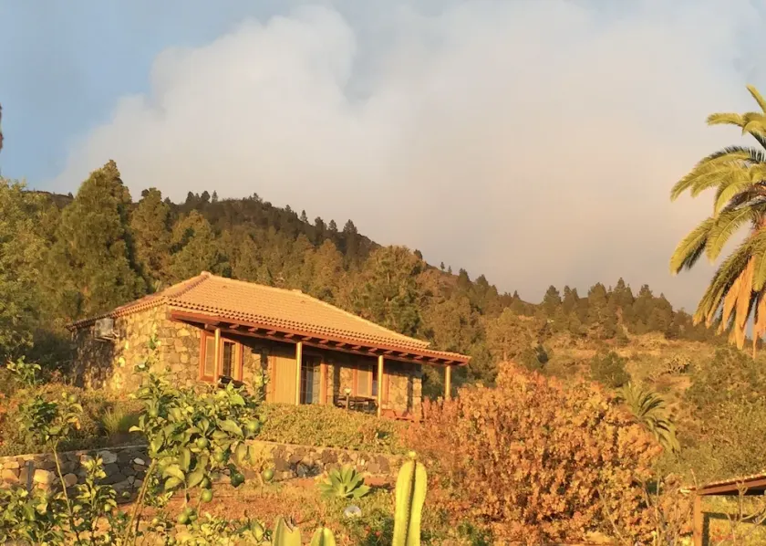 Casa Pura Vida - Image 1