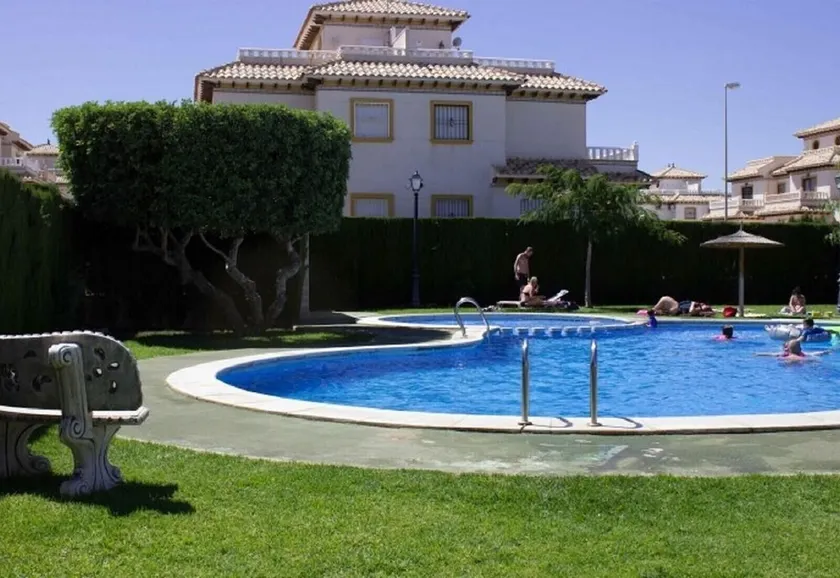 Appartamento Vacanze \"Playa Golf 2\" con Wi-Fi, Giardino e Terrazza - Image 1