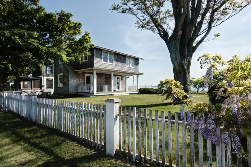 Orient Village Bayfront Summer Cottage (circa 1887) - Image 1