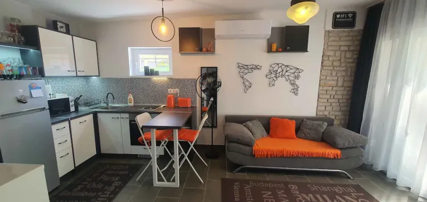 Holiday apartment with a view, whirlpool and infrasauna - Image 1