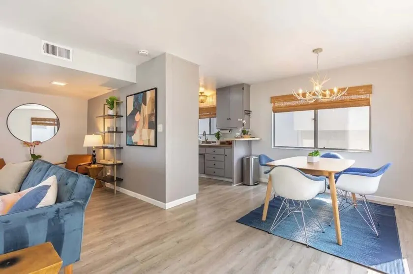 Coastal 2-Story Retreat Near SoFi & LAX - Image 1