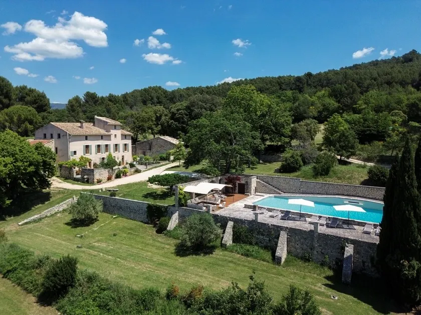 Mas Provencal in the heart of Provence - up to 15 adults - Image 1