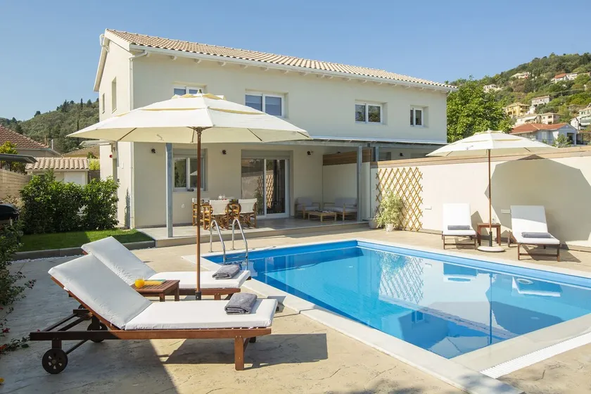 Vertzami Villa just 2km from Lefkada city center - Image 1