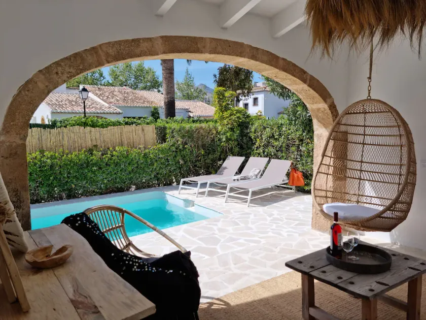 Small Villa \"Le Verger de Cofitsa 70\" 500m from the beach, private pool - Image 1