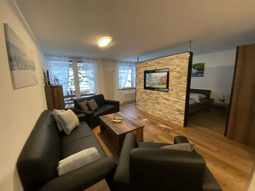 Ferienwohnung Feldberg 2 Min. zu Fuß zum Skilift & Skischulen vor der Tür - Image 1