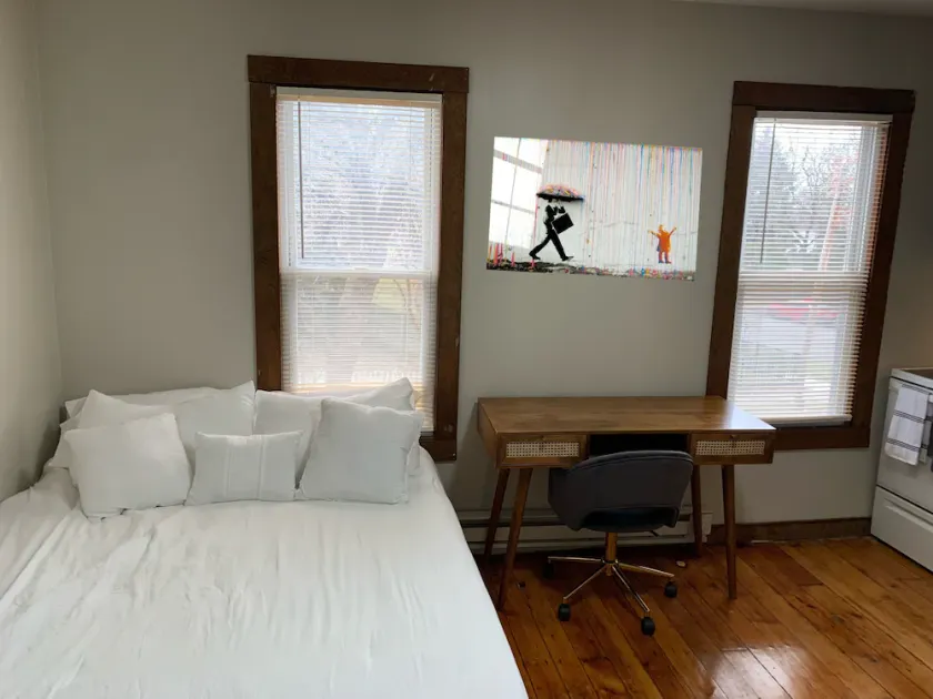 1 mile from Strong URMC, Downtown Rochester Micro Studio Tiny House Apartment - Image 1
