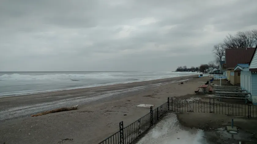 Locust Point Beach Cottage - Image 1
