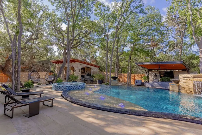 Luxury Retreat | Near Austin at Always on My Mind - Image 1