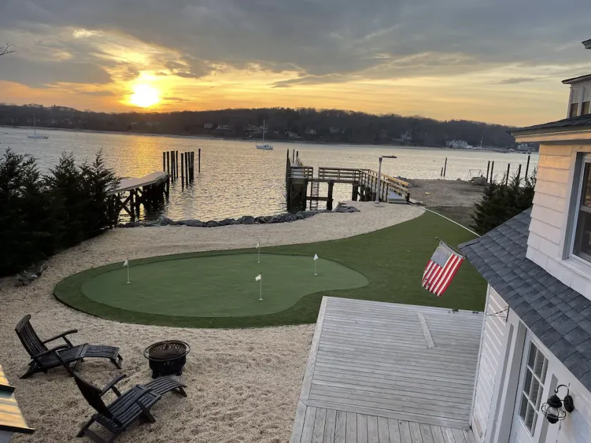 Northport malerisch restauriertes Bootshaus mit Sonnenuntergangsblick! - Image 1