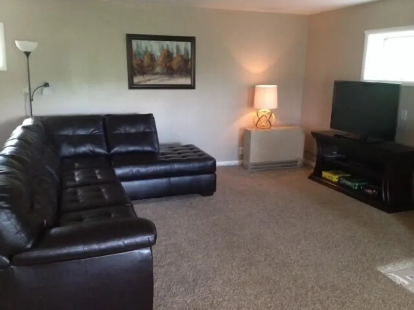 Easy living and CLEAN - Image 1