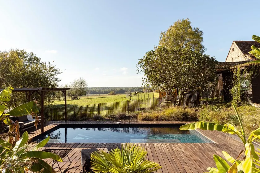 Högkvalitativt lyxigt boutiquehus med spa och uppvärmd pool - Image 1