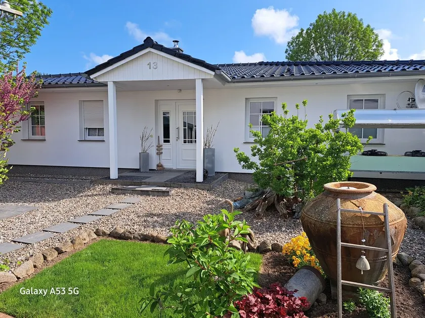 Casa, equipaggiamento superiore, limiti della città Rostock, animali domestici ammessi, internet - Image 1