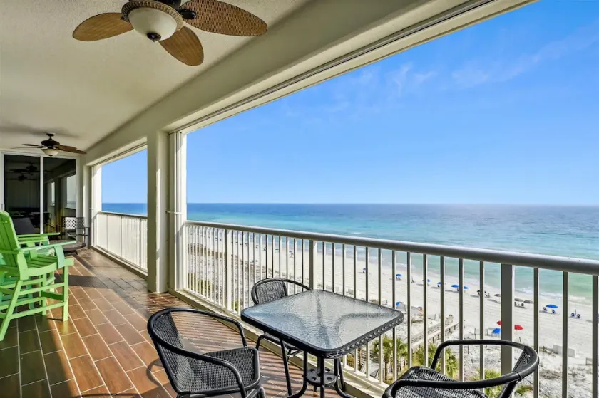 Oceania 705 3 Bedroom Condo by RedAwning - Image 1
