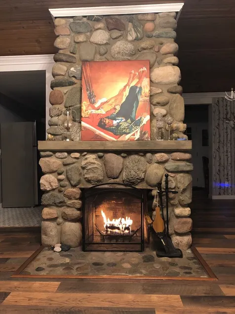 Luxurious Vacation Cottage - Minutes From Ski Resorts And Steps From The Lake! - Image 1
