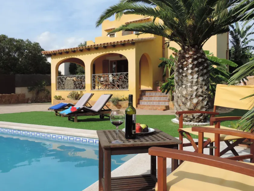 OCH pool villa vid stranden i Cala Pi - Image 1
