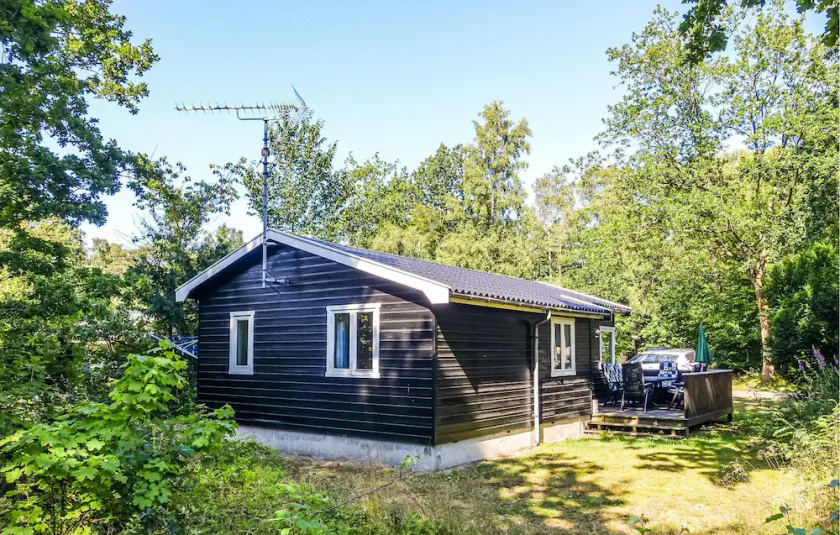 2 Bedroom Amazing Home In Hasle - Image 1