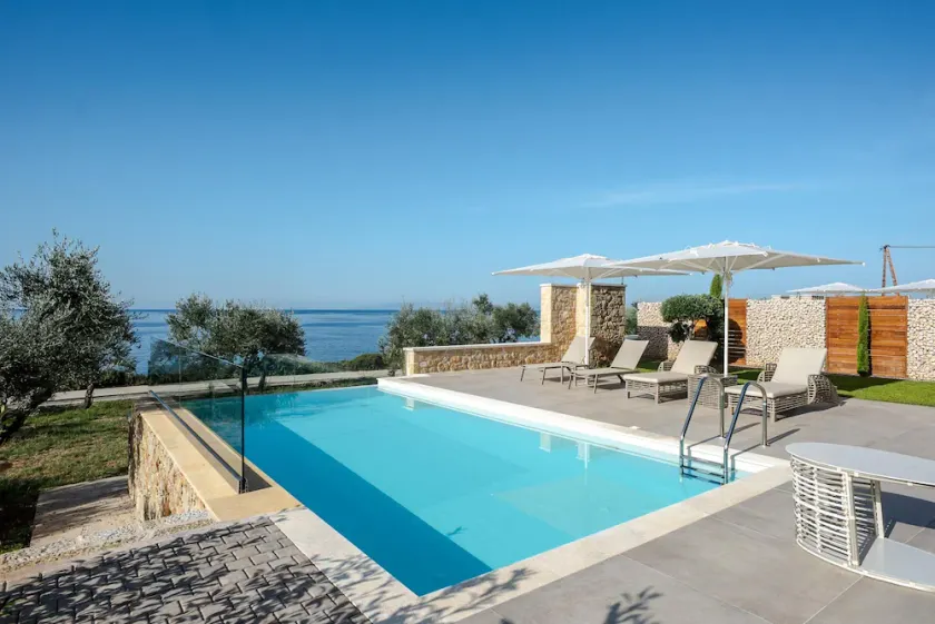Villa I I With Private Pool - Image 1