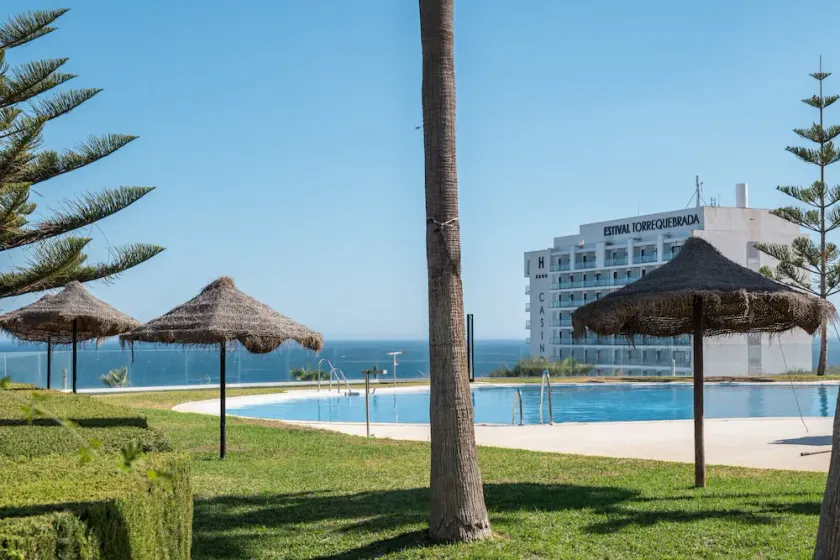 Coloso Sunset Beach by Alfresco Stays - Image 1